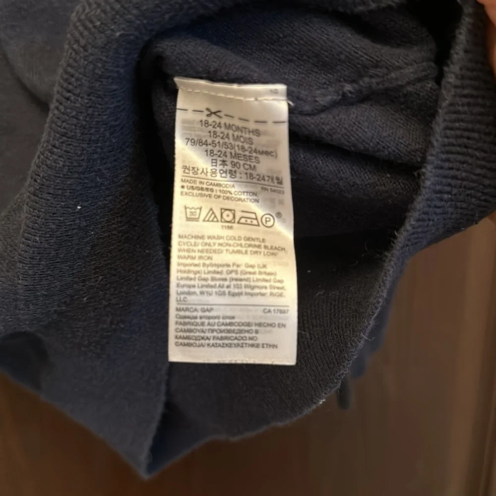 3/$25 GAP Baby Boy Navy V-Neck Bear Logo Sweater 100% Cotton Knit Size 18–24M